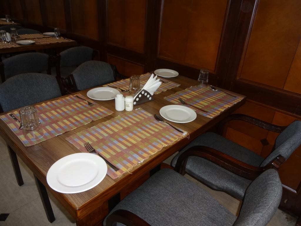 Keys Select By Lemon Tree Hotels, Malabar Gate, Kozhikode Luaran gambar