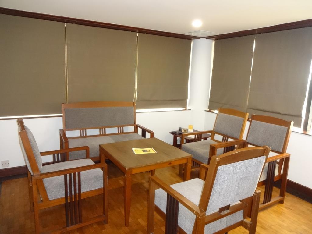 Keys Select By Lemon Tree Hotels, Malabar Gate, Kozhikode Luaran gambar