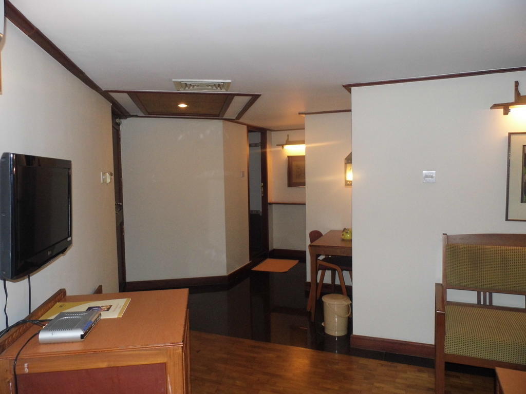 Keys Select By Lemon Tree Hotels, Malabar Gate, Kozhikode Bilik gambar
